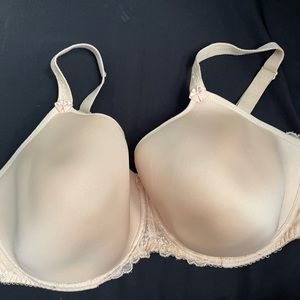 Like new Fantasie bra 36J (US)